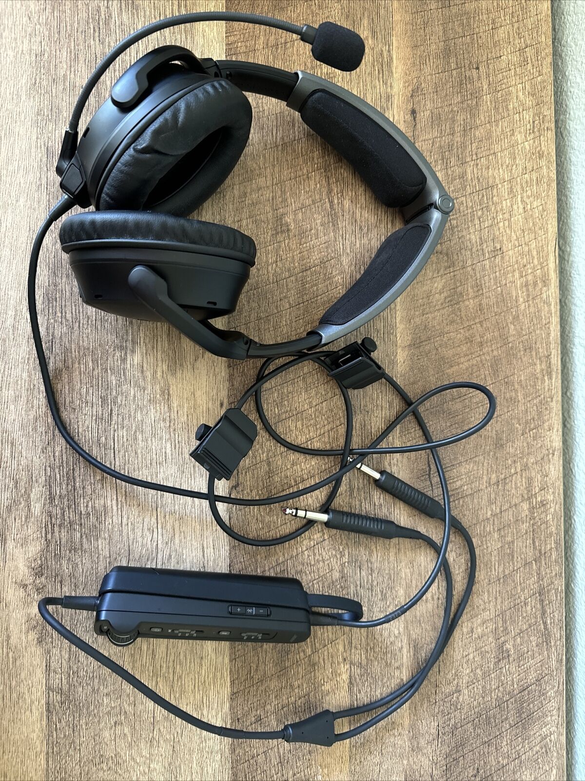 BOSE - A 30